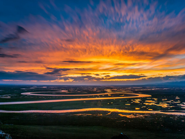 新疆攻略-第一次去新疆先玩北疆還是南疆？